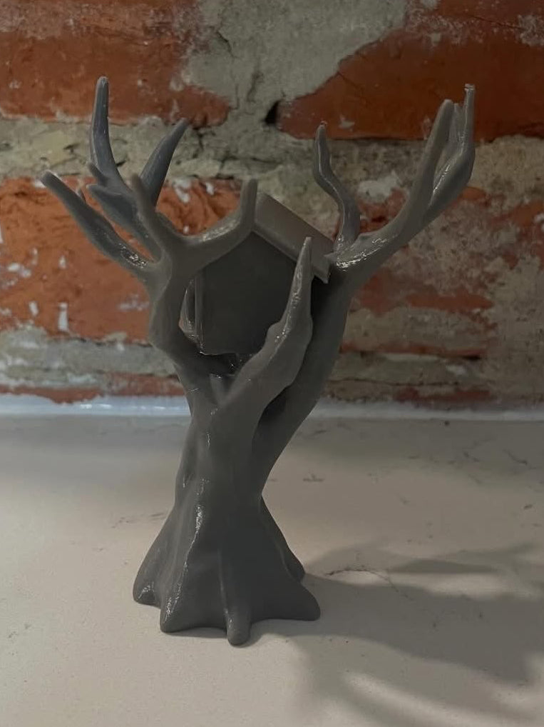 Jumping Spider Tree House